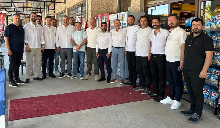 NTO Başkan Adayı Özen Akgün üç ilçede sahaya indi