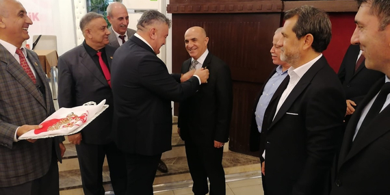 BBP Aydın’dan gövde gösterisi: 87 yeni üyeye rozet takıldı!