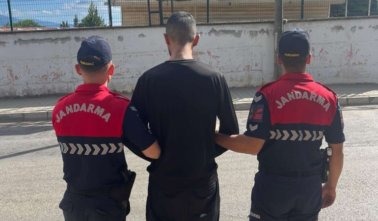 8 yıl hapisle aranan ‘hürriyeti tahdit’ firarisi Nazilli’de yakalandı