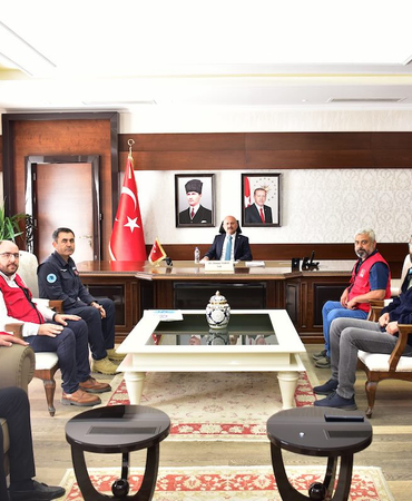 yeseviaydin-vali-ziyaret-38 (1)